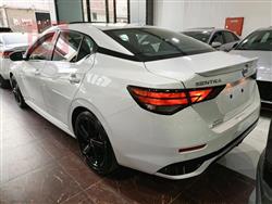 نیسان سێنترا